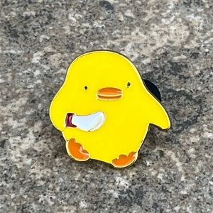 Baby Chicken with Knife brooch lapel pin backpack pin‎ hat pin
